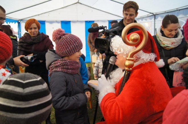 Spotkanie z Mikołajem w Olszewo-Borkach [21.12.2015] - zdjęcie #11 - eOstroleka.pl