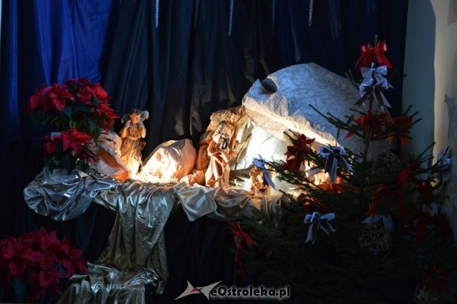 Szopki bożonarodzeniowe w ostrołęckich parafiach [25.12.2015] - zdjęcie #13 - eOstroleka.pl