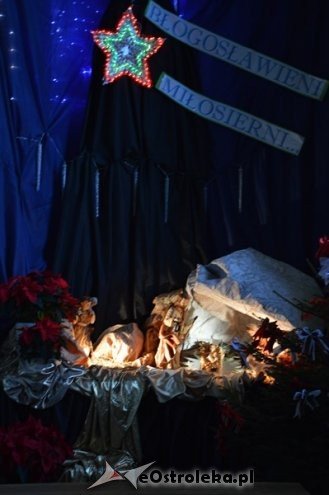 Szopki bożonarodzeniowe w ostrołęckich parafiach [25.12.2015] - zdjęcie #17 - eOstroleka.pl