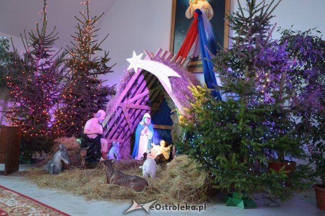 Szopki bożonarodzeniowe w ostrołęckich parafiach [25.12.2015] - zdjęcie #23 - eOstroleka.pl