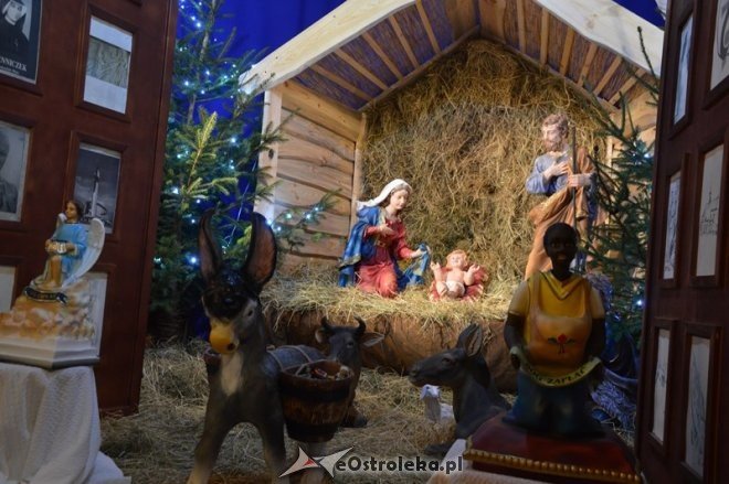 Szopki bożonarodzeniowe w ostrołęckich parafiach [25.12.2015] - zdjęcie #27 - eOstroleka.pl