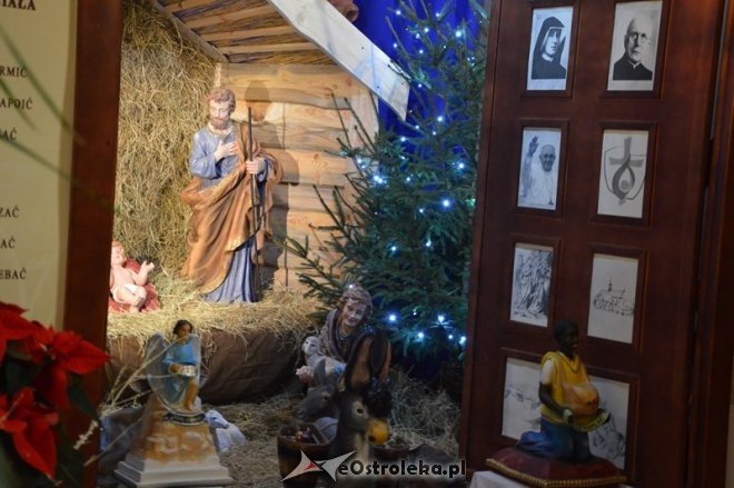 Szopki bożonarodzeniowe w ostrołęckich parafiach [25.12.2015] - zdjęcie #35 - eOstroleka.pl