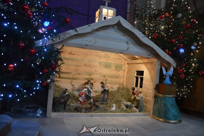Szopki bożonarodzeniowe w ostrołęckich parafiach [25.12.2015] - zdjęcie #38 - eOstroleka.pl
