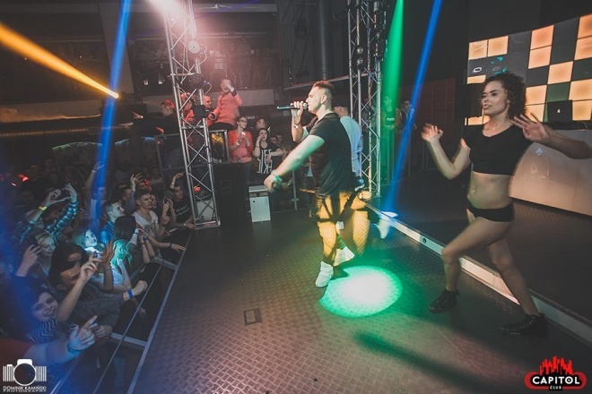 Mega gwiazdy disco polo w Clubie Capitol Sypniewo [27.12.2015] - zdjęcie #53 - eOstroleka.pl