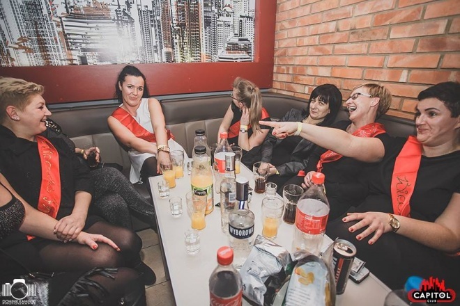 Mega gwiazdy disco polo w Clubie Capitol Sypniewo [27.12.2015] - zdjęcie #81 - eOstroleka.pl