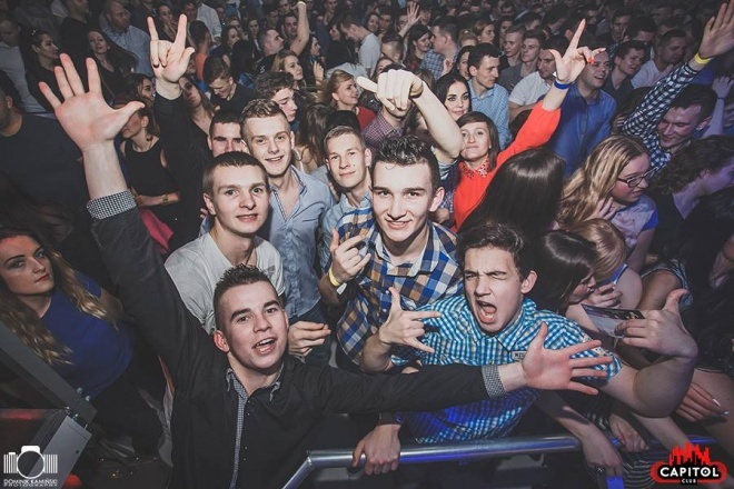 Mega gwiazdy disco polo w Clubie Capitol Sypniewo [27.12.2015] - zdjęcie #105 - eOstroleka.pl