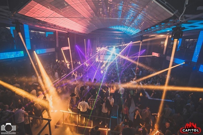Mega gwiazdy disco polo w Clubie Capitol Sypniewo [27.12.2015] - zdjęcie #117 - eOstroleka.pl