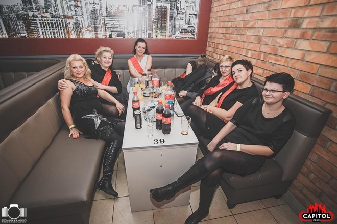 Mega gwiazdy disco polo w Clubie Capitol Sypniewo [27.12.2015] - zdjęcie #121 - eOstroleka.pl