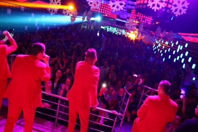 Święta z Clubem Ibiza: Zagrali m.in. Taito, Markus P, Cliver czy Mikro [26.12.2015] - zdjęcie #369 - eOstroleka.pl