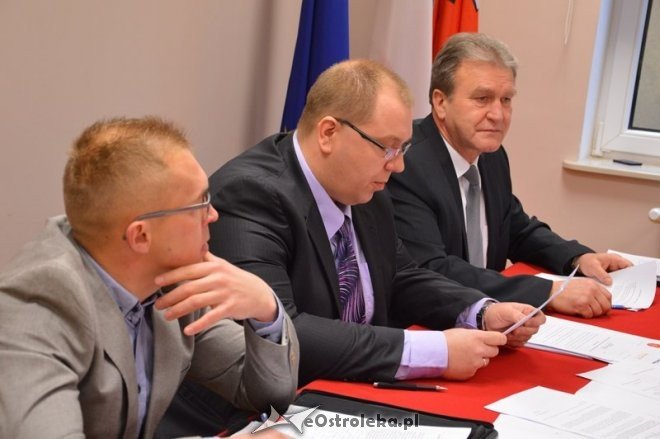Sesja Rady Gminy Olszewo-Borki [30.12.2015] - zdjęcie #45 - eOstroleka.pl