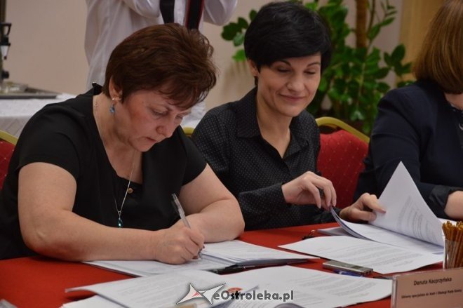 Sesja Rady Gminy Olszewo-Borki [30.12.2015] - zdjęcie #30 - eOstroleka.pl