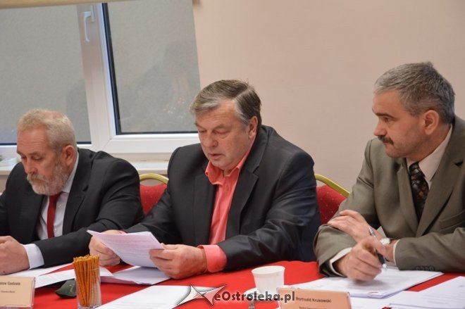 Sesja Rady Gminy Olszewo-Borki [30.12.2015] - zdjęcie #28 - eOstroleka.pl