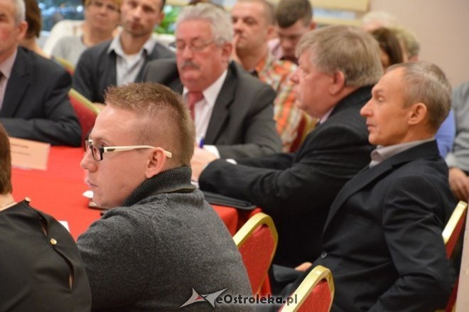 Sesja Rady Gminy Olszewo-Borki [30.12.2015] - zdjęcie #11 - eOstroleka.pl
