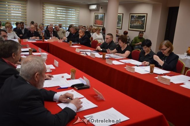 Sesja Rady Gminy Olszewo-Borki [30.12.2015] - zdjęcie #1 - eOstroleka.pl