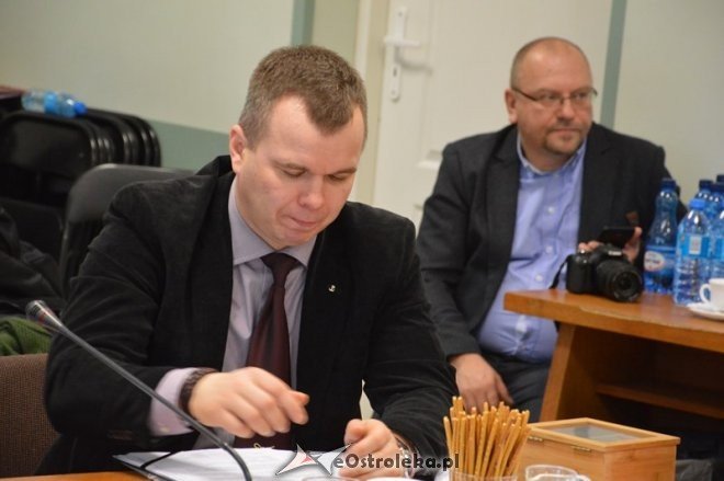 Sesja Rady Miasta Ostrołęki [30.12.2015] - zdjęcie #12 - eOstroleka.pl