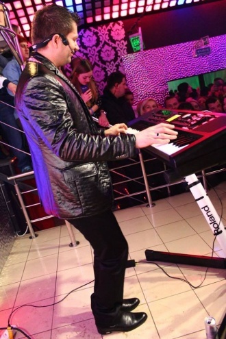 Akcent w Clubie Ibiza Zalesie [02.01.2016] - zdjęcie #23 - eOstroleka.pl