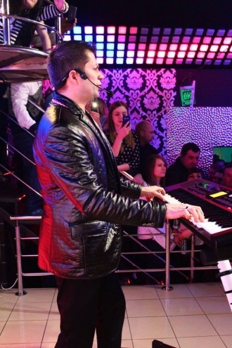 Akcent w Clubie Ibiza Zalesie [02.01.2016] - zdjęcie #126 - eOstroleka.pl