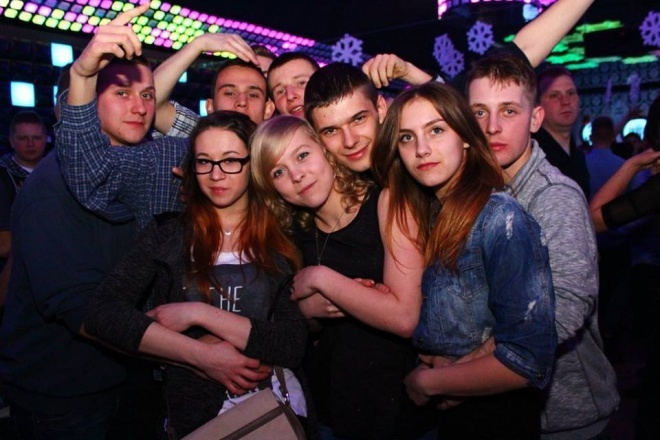 Akcent w Clubie Ibiza Zalesie [02.01.2016] - zdjęcie #2 - eOstroleka.pl