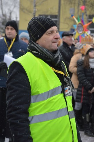 Orszak Trzech Króli przemaszerował ulicami Ostrołęki [06.01.2016] - zdjęcie #13 - eOstroleka.pl