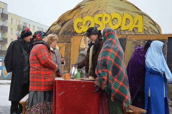 Orszak Trzech Króli przemaszerował ulicami Ostrołęki [06.01.2016] - zdjęcie #191 - eOstroleka.pl