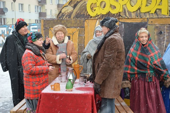 Orszak Trzech Króli przemaszerował ulicami Ostrołęki [06.01.2016] - zdjęcie #186 - eOstroleka.pl