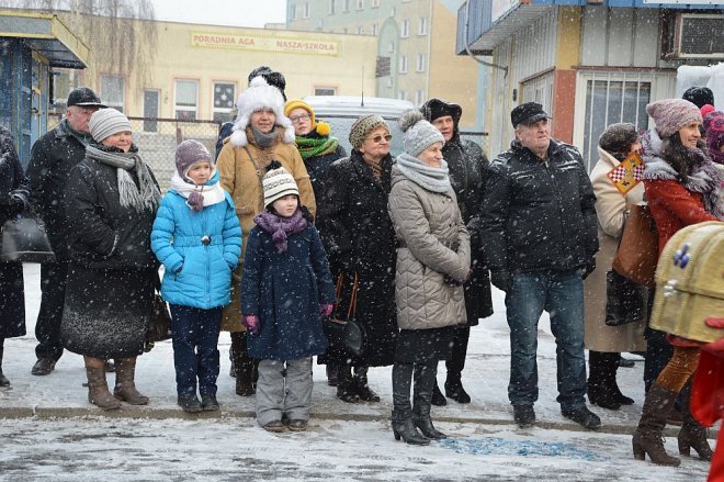 Orszak Trzech Króli przemaszerował ulicami Ostrołęki [06.01.2016] - zdjęcie #174 - eOstroleka.pl