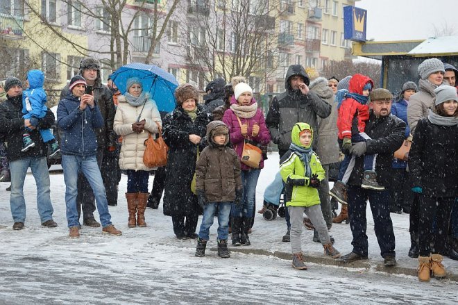 Orszak Trzech Króli przemaszerował ulicami Ostrołęki [06.01.2016] - zdjęcie #173 - eOstroleka.pl