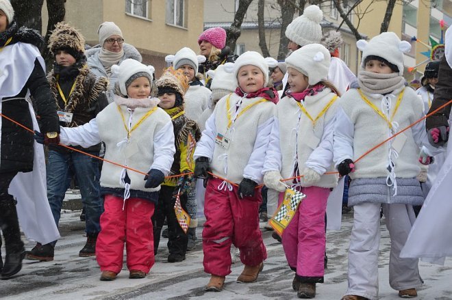 Orszak Trzech Króli przemaszerował ulicami Ostrołęki [06.01.2016] - zdjęcie #161 - eOstroleka.pl