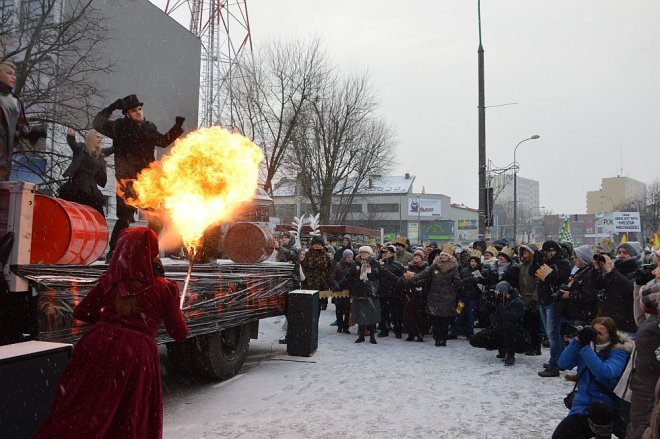 Orszak Trzech Króli przemaszerował ulicami Ostrołęki [06.01.2016] - zdjęcie #131 - eOstroleka.pl