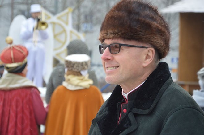 Orszak Trzech Króli przemaszerował ulicami Ostrołęki [06.01.2016] - zdjęcie #24 - eOstroleka.pl