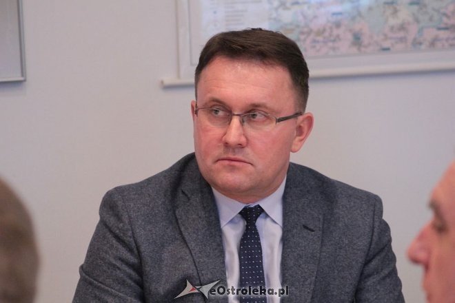 XV sesja Rady Powiatu w Ostrołęce za nami [08.01.2016] - zdjęcie #7 - eOstroleka.pl