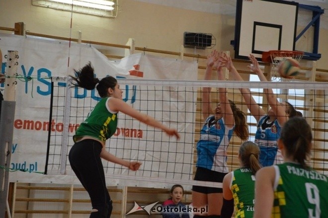 Nike Ostrołęka - Perła Złotokłos [09.01.2015] - zdjęcie #60 - eOstroleka.pl