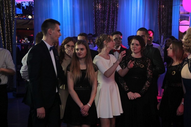 Bal Studniówkowy w Zespole Szkół Zawodowych nr 3 [09.01.2016] - zdjęcie #92 - eOstroleka.pl