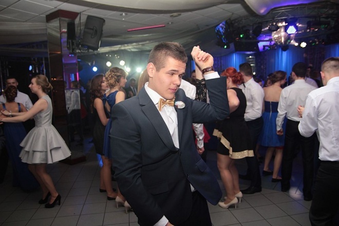 Bal Studniówkowy w Zespole Szkół Zawodowych nr 3 [09.01.2016] - zdjęcie #62 - eOstroleka.pl