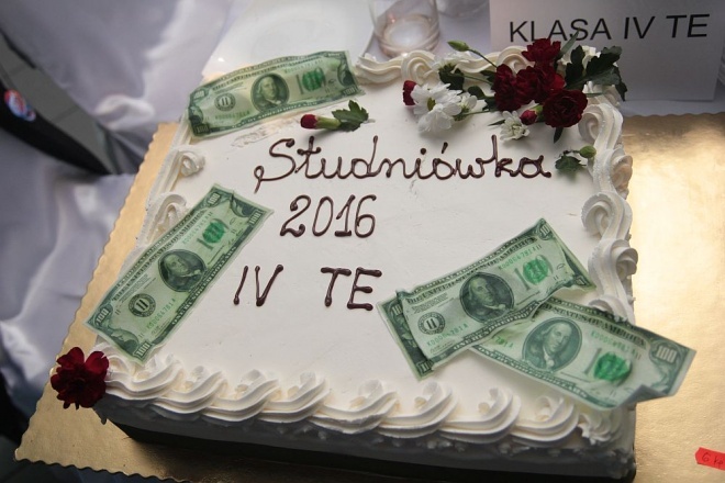 Bal Studniówkowy w Zespole Szkół Zawodowych nr 3 [09.01.2016] - zdjęcie #35 - eOstroleka.pl