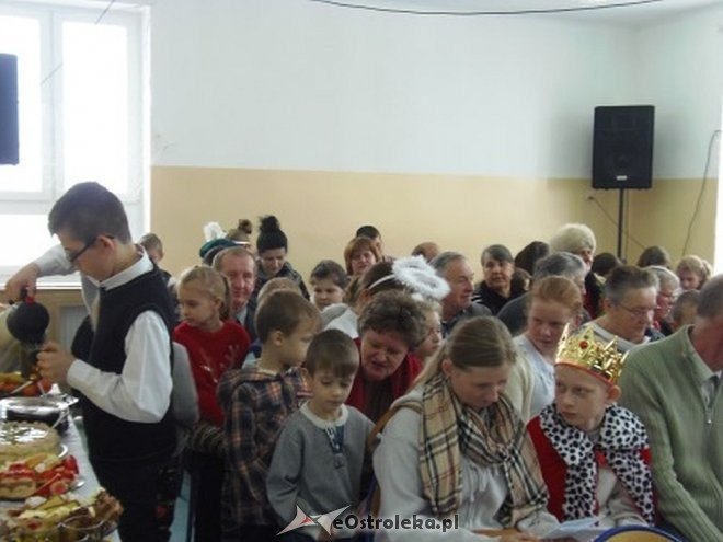 „A Betlejem to my sami” - bożonarodzeniowe jasełka w Szkole Podstawowej w Pasiekach [12.01.2016] - zdjęcie #5 - eOstroleka.pl