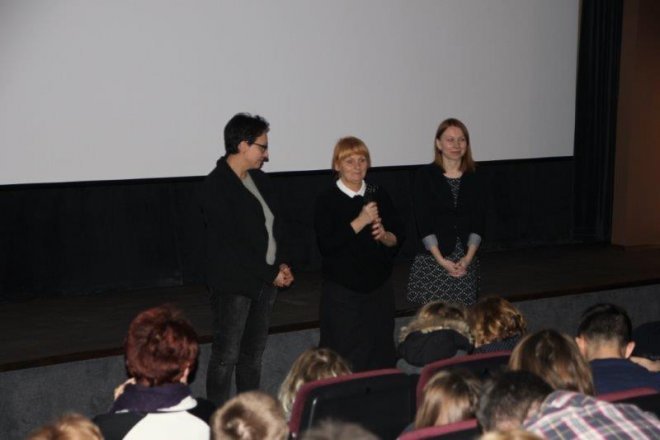 Spotkanie z Kingą Dębską w Dyskusyjnym Klubie Filmowym [18.01.2016] - zdjęcie #12 - eOstroleka.pl