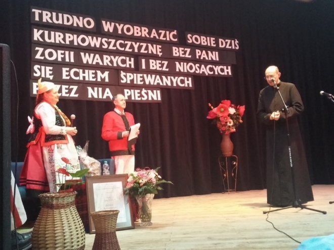 Zofia Wartych obchodziła jubileusz 25-lecia pracy twórczej [19.01.2016] - zdjęcie #17 - eOstroleka.pl