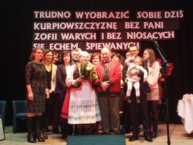 Zofia Wartych obchodziła jubileusz 25-lecia pracy twórczej [19.01.2016] - zdjęcie #25 - eOstroleka.pl
