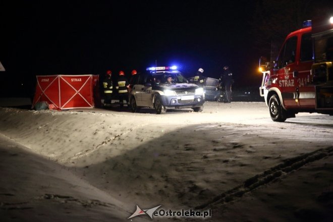 Tragiczny wypadek w Tyszkach Nadborach: 1 osoba nie żyje, 5 zostało rannych [20.01.2016] - zdjęcie #18 - eOstroleka.pl