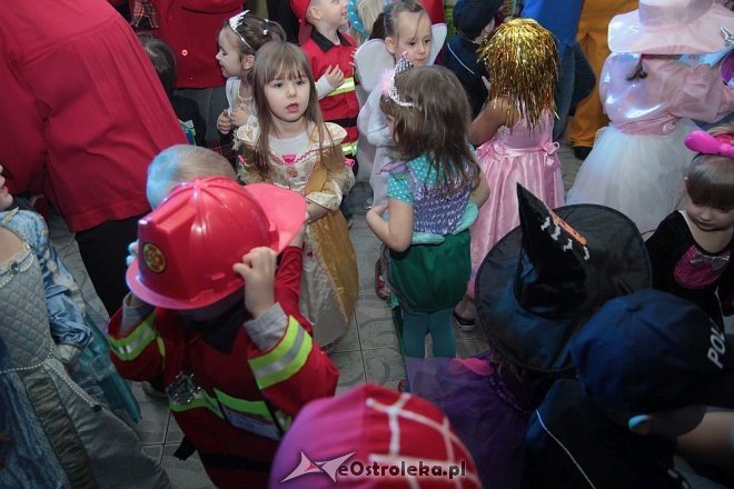 Bal karnawałowy w Krainie Misiów [22.01.2016] - zdjęcie #93 - eOstroleka.pl