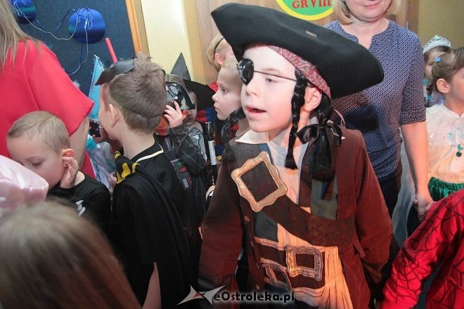 Bal karnawałowy w Krainie Misiów [22.01.2016] - zdjęcie #77 - eOstroleka.pl