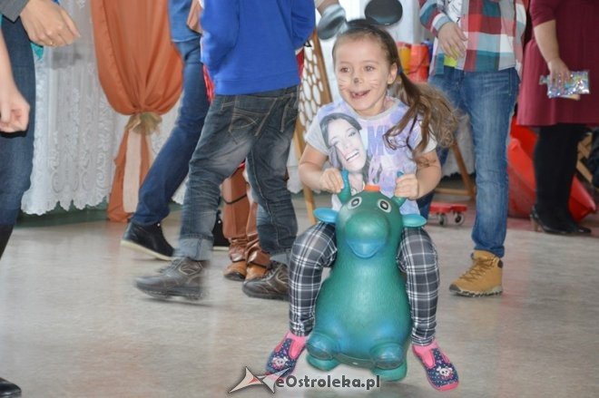 Bal karnawałowy os. Starosty Kosa [23.01.2016] - zdjęcie #45 - eOstroleka.pl