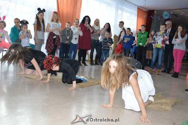 Bal karnawałowy os. Starosty Kosa [23.01.2016] - zdjęcie #33 - eOstroleka.pl