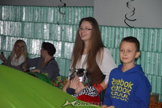 Bal karnawałowy os. Starosty Kosa [23.01.2016] - zdjęcie #2 - eOstroleka.pl