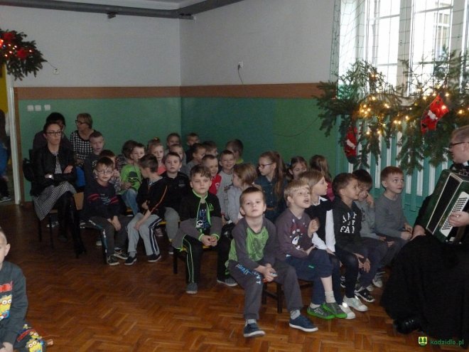 Bożonarodzeniowe jasełka w ZPO w Kadzidle [25.01.2016] - zdjęcie #48 - eOstroleka.pl