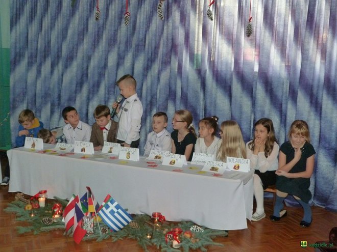 Bożonarodzeniowe jasełka w ZPO w Kadzidle [25.01.2016] - zdjęcie #27 - eOstroleka.pl