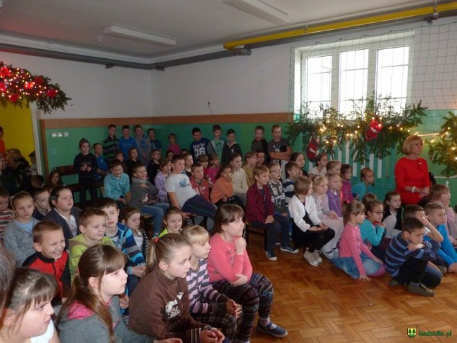 Bożonarodzeniowe jasełka w ZPO w Kadzidle [25.01.2016] - zdjęcie #10 - eOstroleka.pl