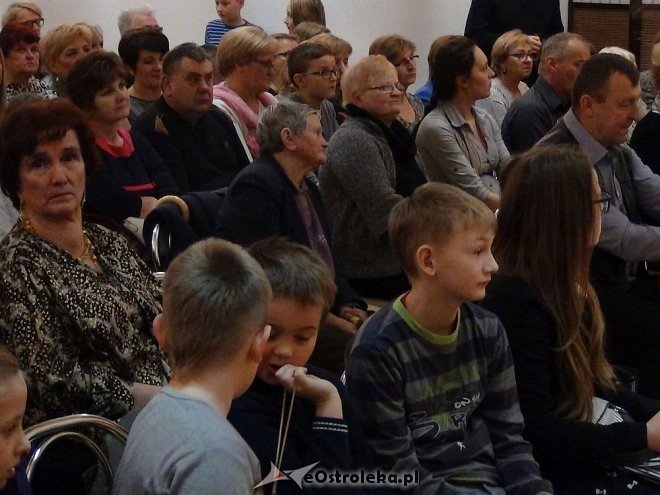 Rodzinne kolędowanie w Troszynie [28.01.2016] - zdjęcie #6 - eOstroleka.pl