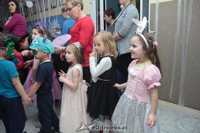 Bal karnawałowy w „Tęczowej Krainie” [28.01.2016] - zdjęcie #45 - eOstroleka.pl